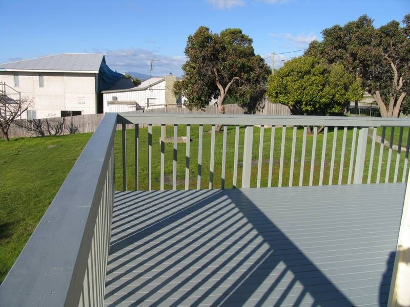 17 Albert Street, Bridport TAS 7262