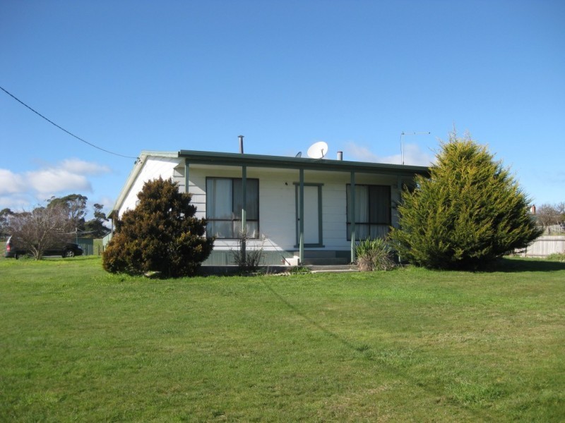 18 Carr Street, Gladstone TAS 7264