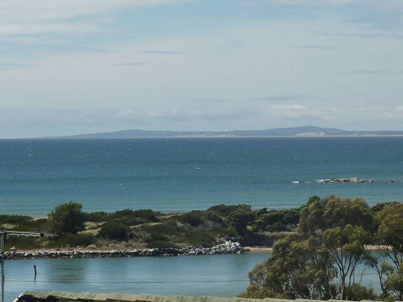 3/23 Emma Street, Bridport TAS 7262