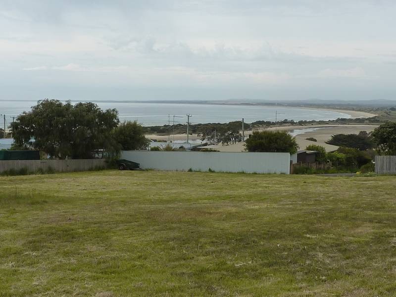 28 Emma Street, Bridport TAS 7262