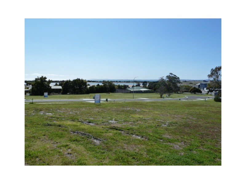 16 Therese Street, Bridport TAS 7262