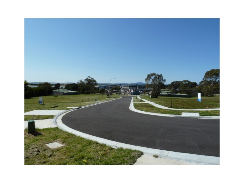 16 Therese Street, Bridport TAS 7262