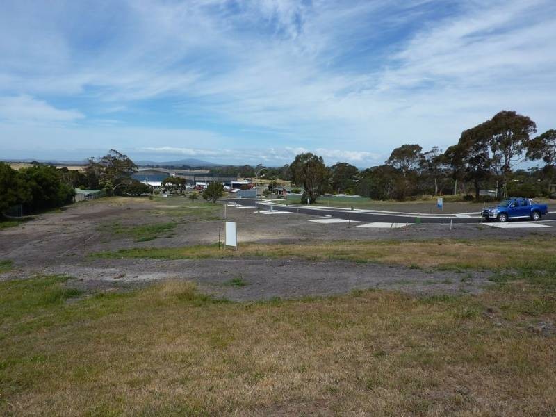 11 Therese Street, Bridport TAS 7262