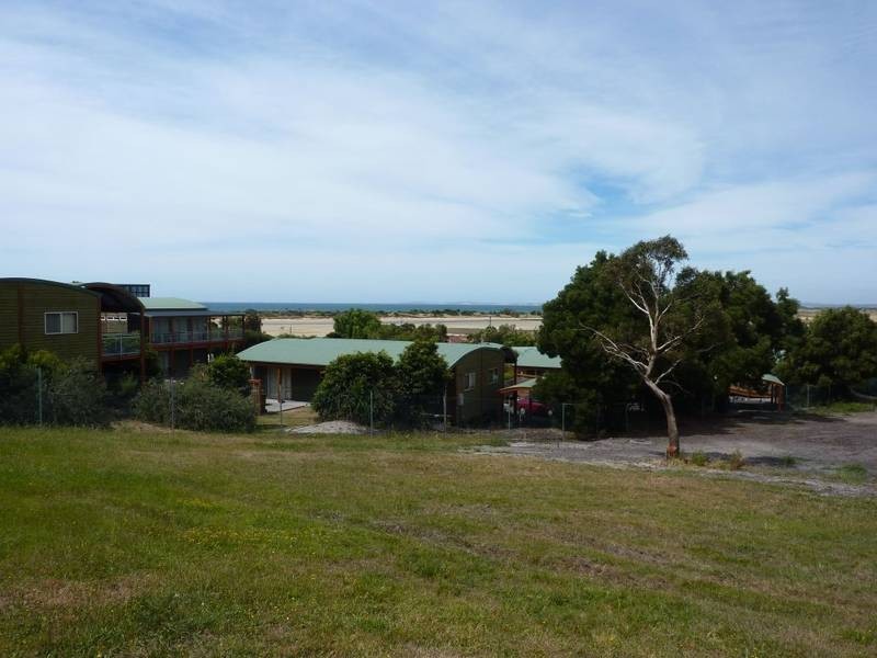 11 Therese Street, Bridport TAS 7262