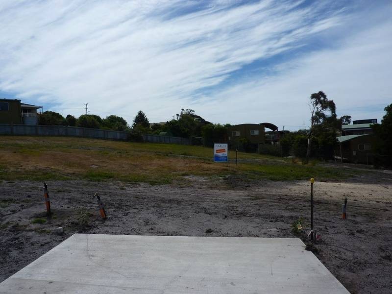 11 Therese Street, Bridport TAS 7262