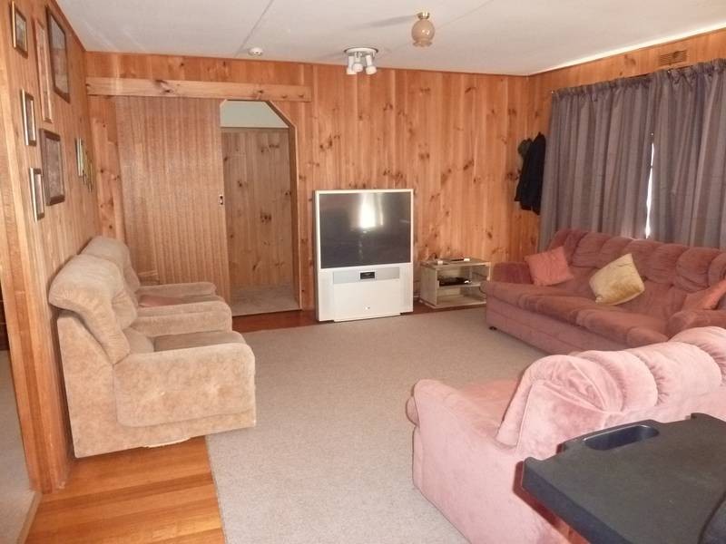 17 Westwood Street, Bridport TAS 7262