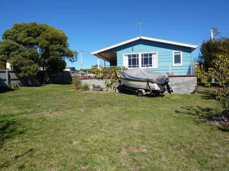 14 Scott Street, Lulworth TAS 7252