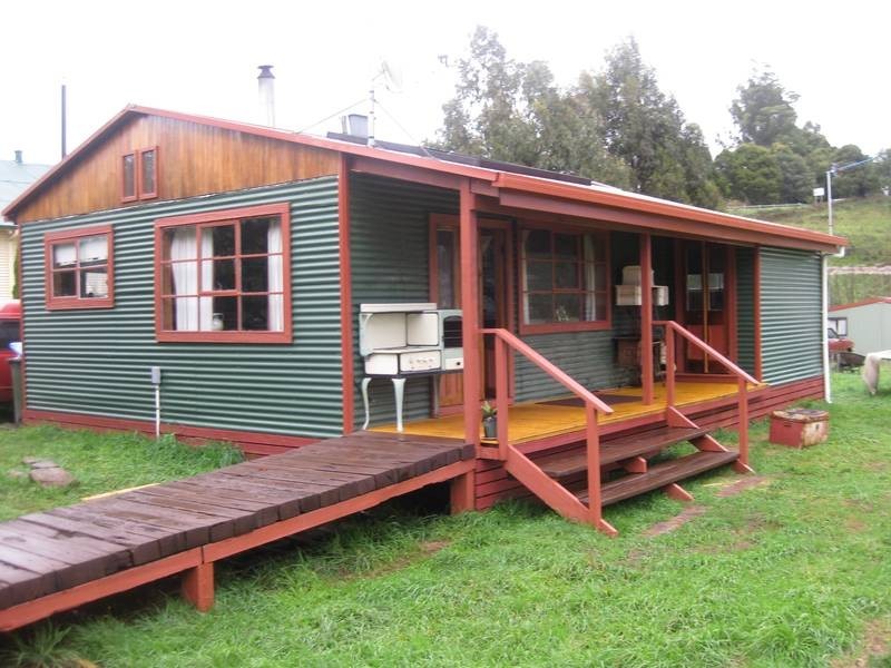 11 Stoke Strret, Branxholm TAS 7261