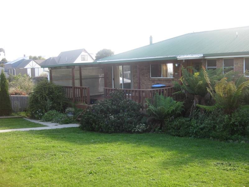 27 Barnett Crescent, Bridport TAS 7262