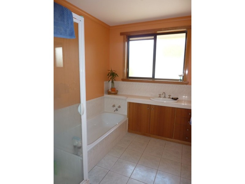 1a Bayview Drive, Bridport TAS 7262