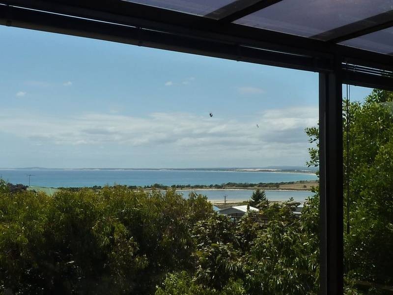 1a Bayview Drive, Bridport TAS 7262