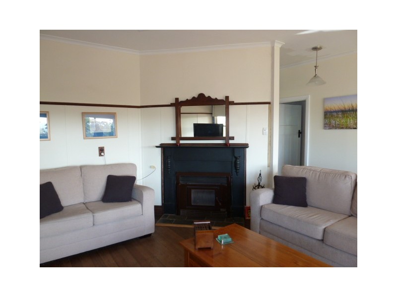 8 May Street, Bridport TAS 7262