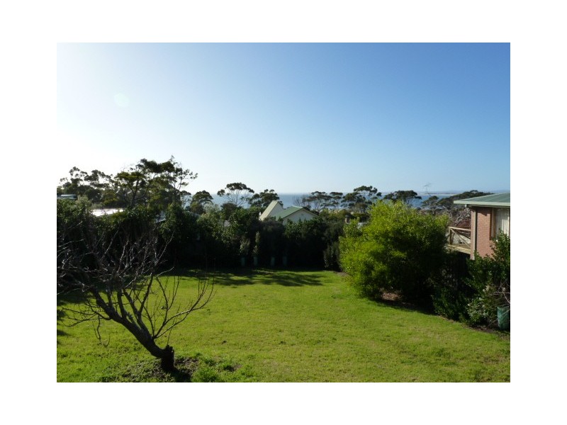 8 May Street, Bridport TAS 7262