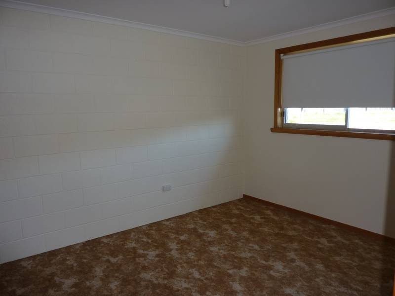 9/87 Main Street, Bridport TAS 7262