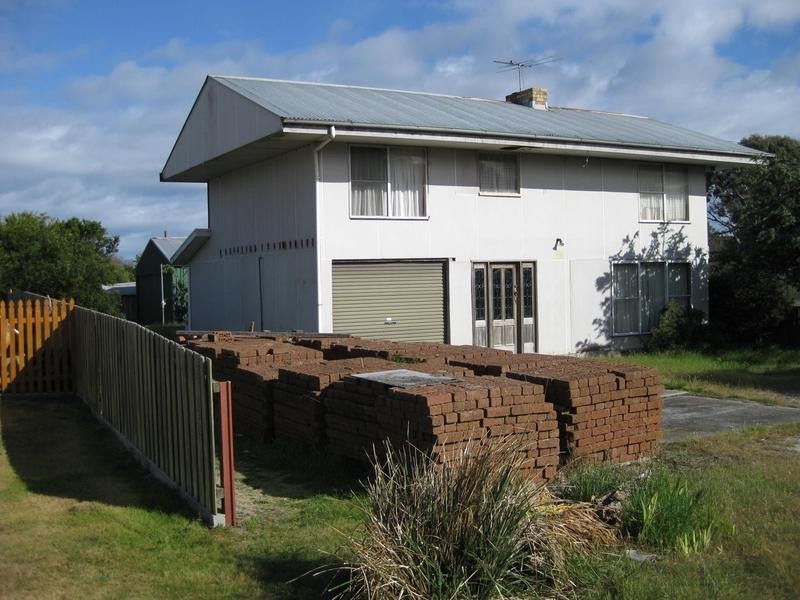 10 Tomahawk Drive, Tomahawk TAS 7262