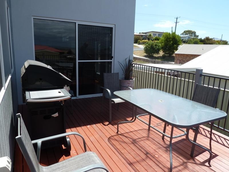 1/20 Louisa Street, Bridport TAS 7262