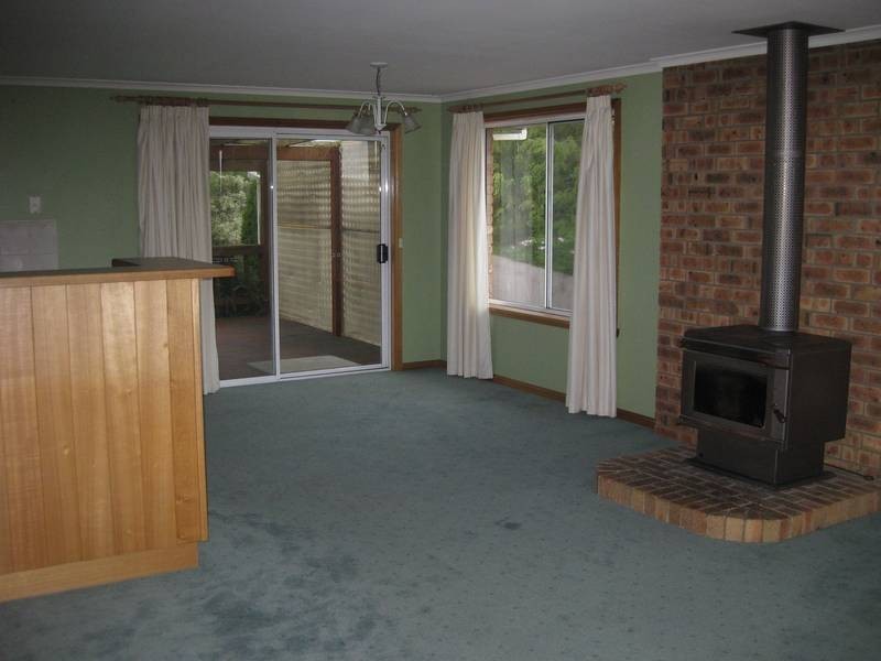 27 Barnett Crescent, Bridport TAS 7262