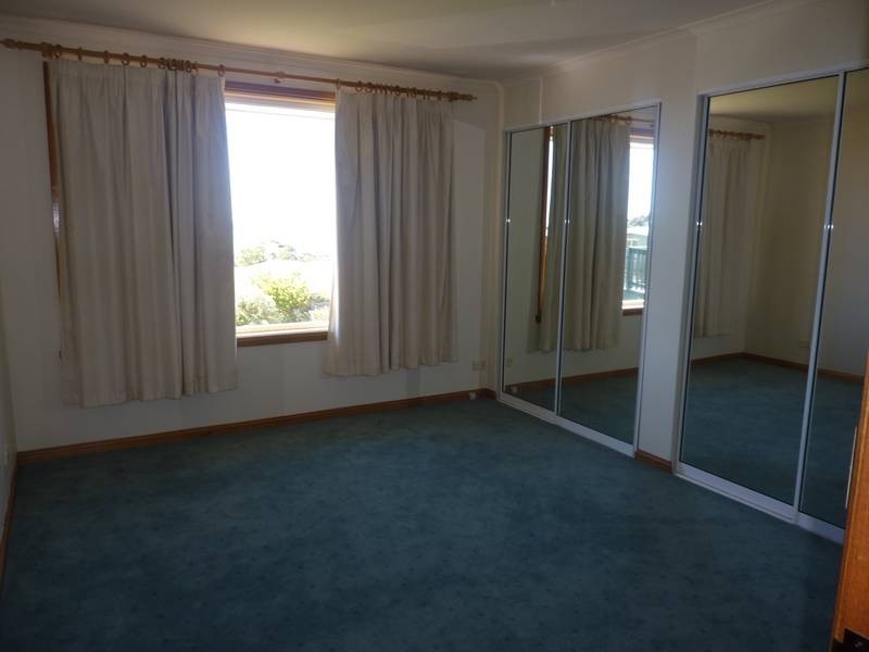 27 Barnett Crescent, Bridport TAS 7262