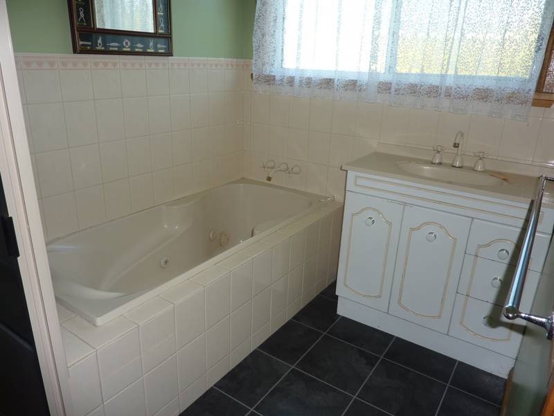 27 Barnett Crescent, Bridport TAS 7262