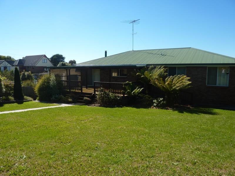 27 Barnett Crescent, Bridport TAS 7262