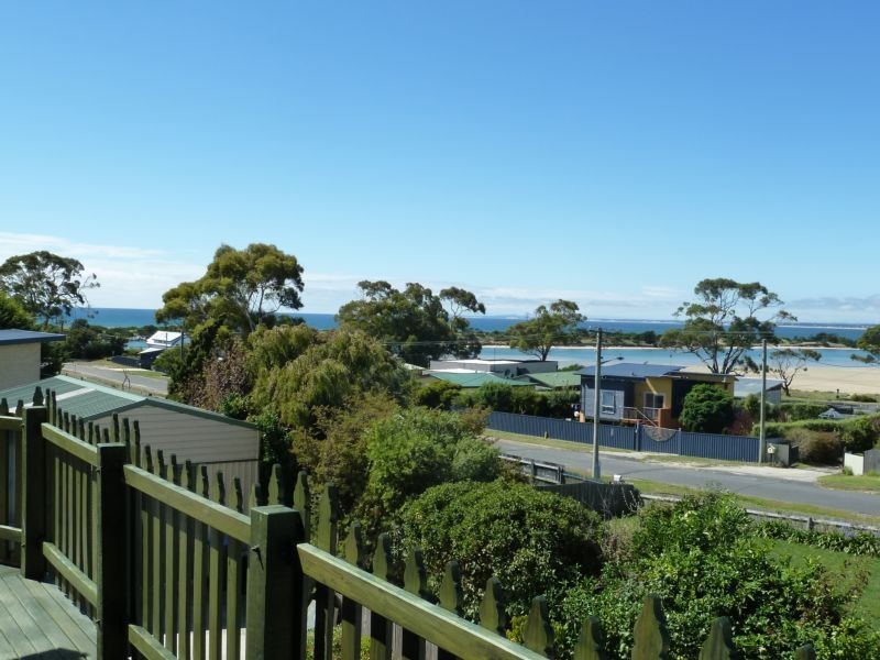10 Frances Street, Bridport TAS 7262