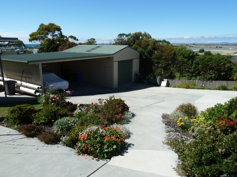 10 Frances Street, Bridport TAS 7262