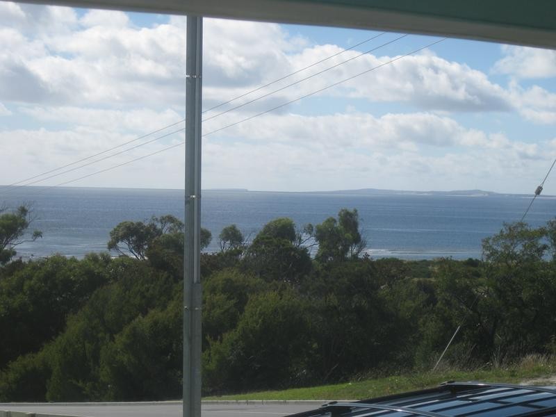 12 Emma Street, Bridport TAS 7262