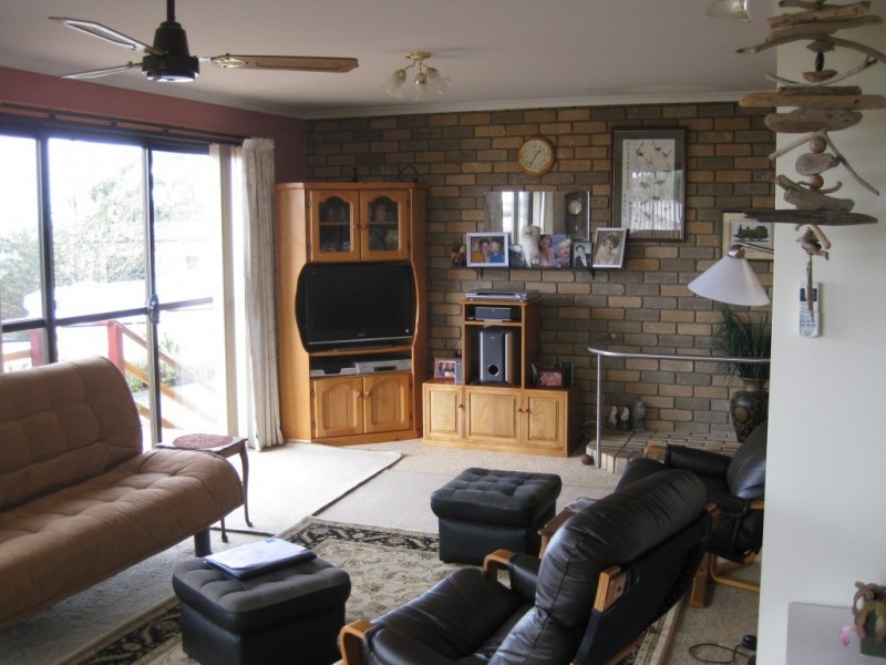 10 Emma Street, Bridport TAS 7262