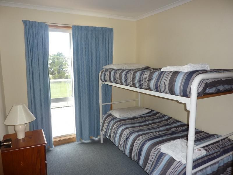 8/85 Main Street, Bridport TAS 7262