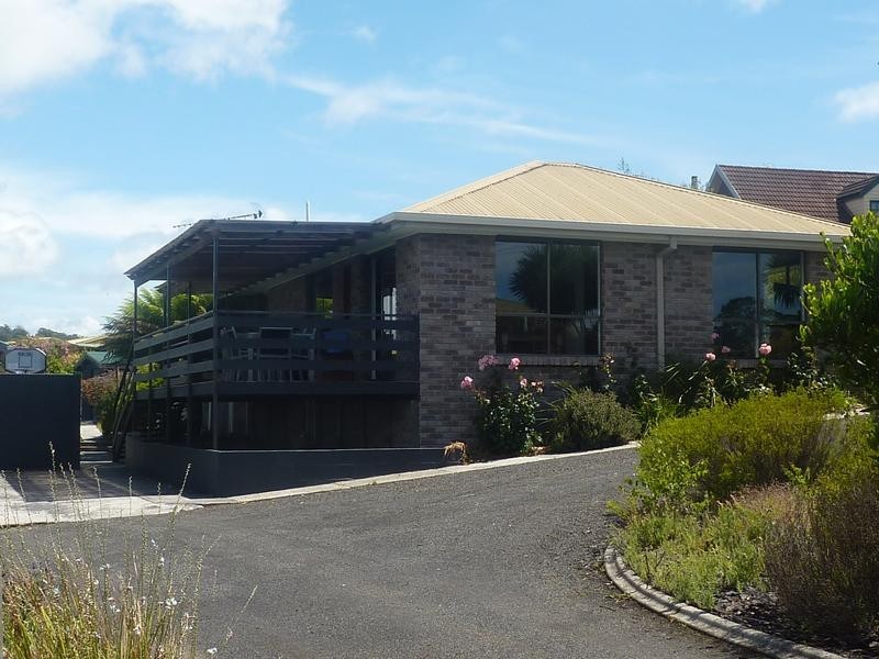 11 Bridview Place, Bridport TAS 7262