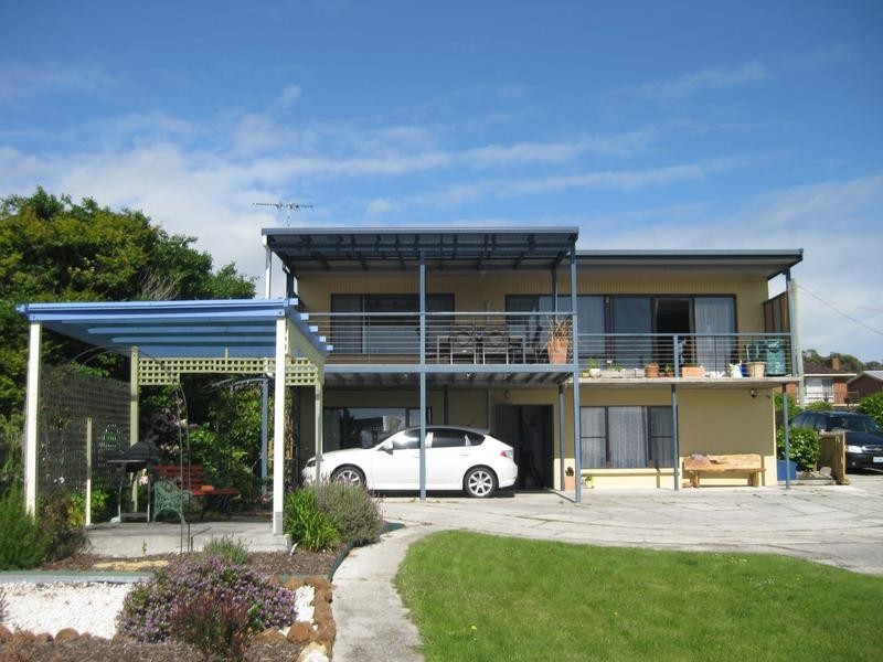 42 Richard Street, Bridport TAS 7262