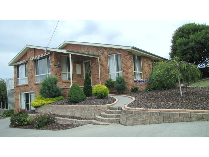 6 Clarke Street, Bridport TAS 7262