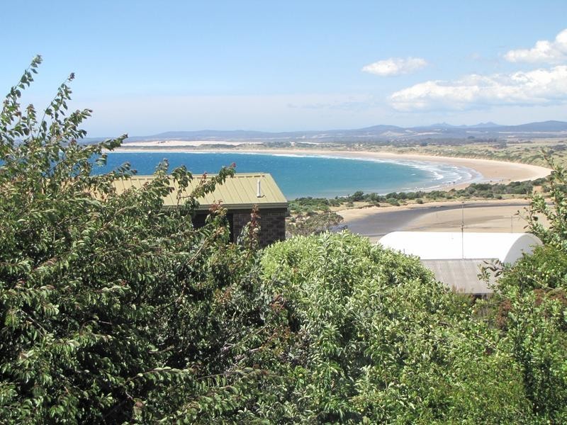 6 Clarke Street, Bridport TAS 7262