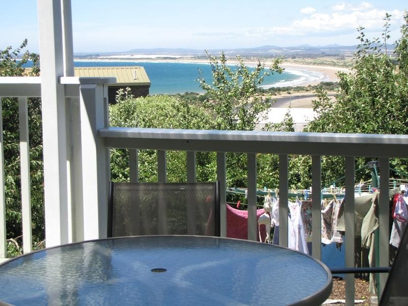 6 Clarke Street, Bridport TAS 7262