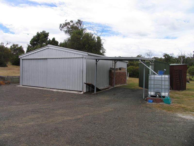 35 Holmes Court, Bridport TAS 7262