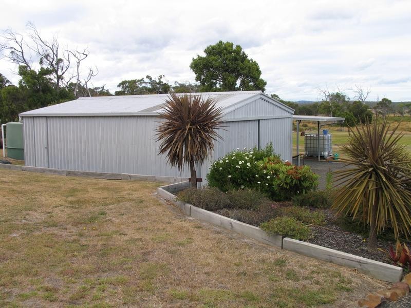 35 Holmes Court, Bridport TAS 7262