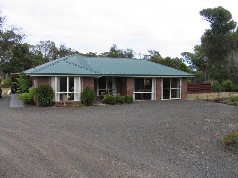 35 Holmes Court, Bridport TAS 7262