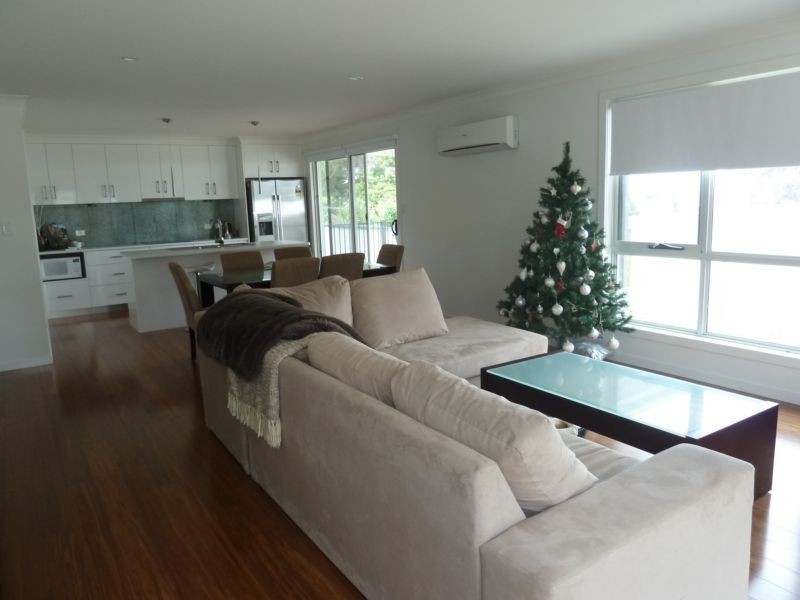 2 & 3/2 Westwood Street, Bridport TAS 7262