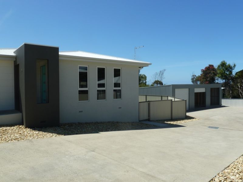 2 & 3/2 Westwood Street, Bridport TAS 7262
