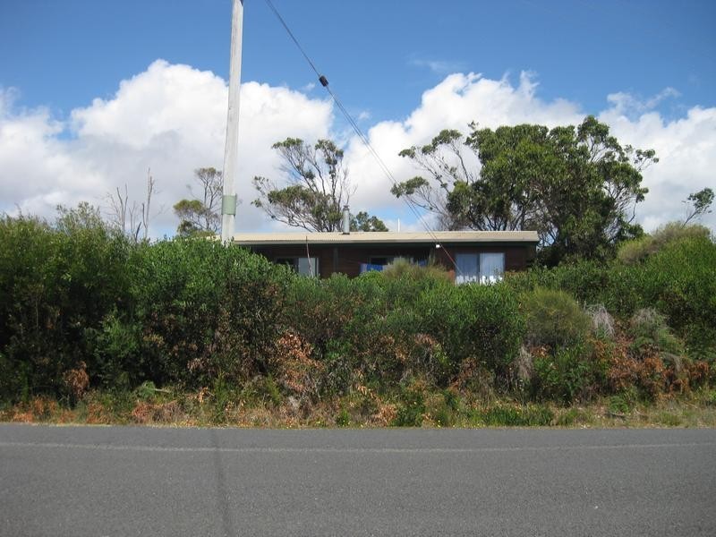 1 Carins Close, Tomahawk TAS 7262
