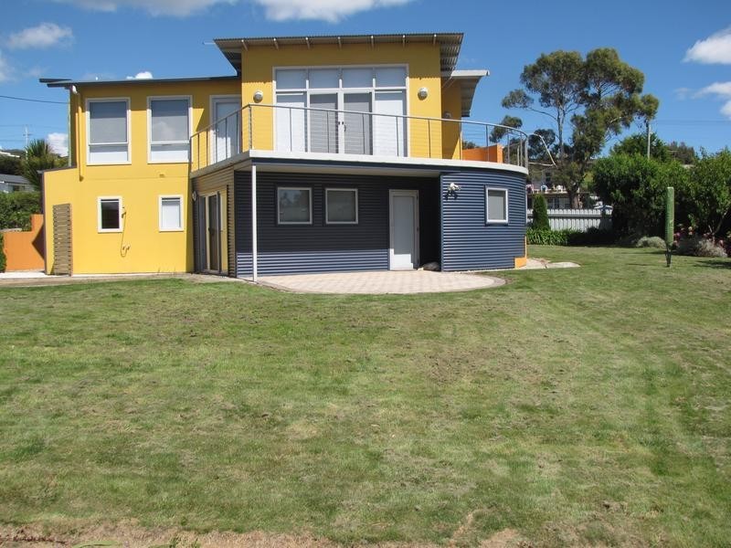 11 Elizabeth Street, Bridport TAS 7262