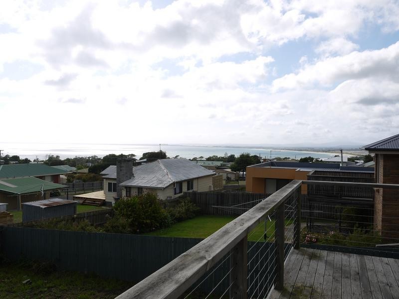 14 Thomas Street, Bridport TAS 7262