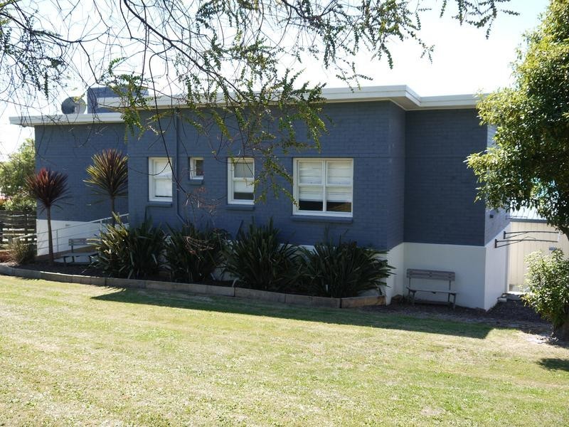 3 Alfred Street, Bridport TAS 7262