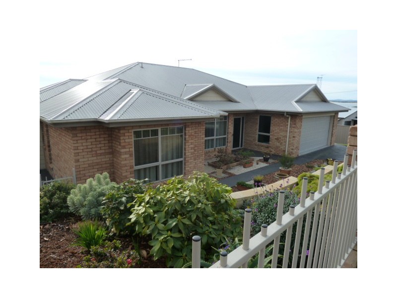 14 Elvie Court, Bridport TAS 7262