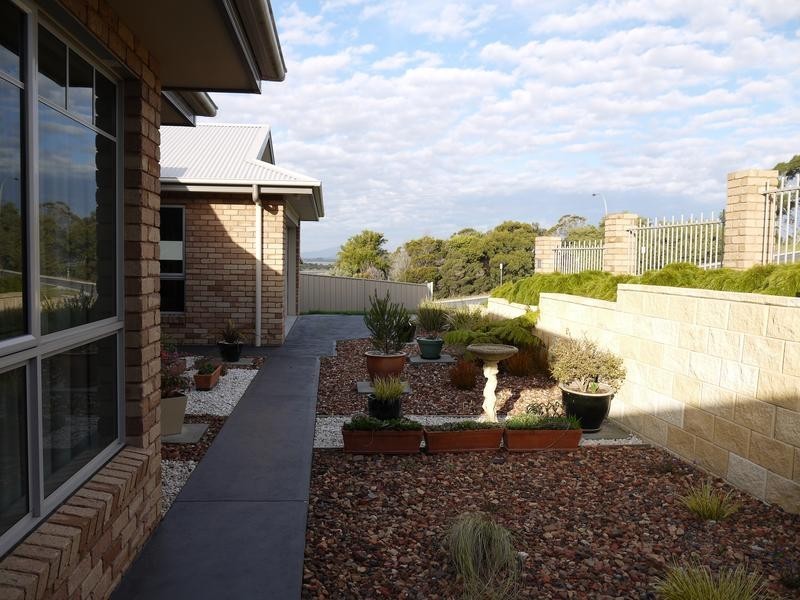 14 Elvie Court, Bridport TAS 7262