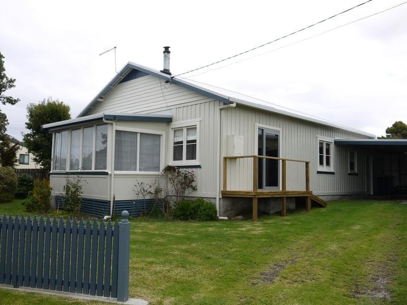 5 Richard Street, Bridport TAS 7262