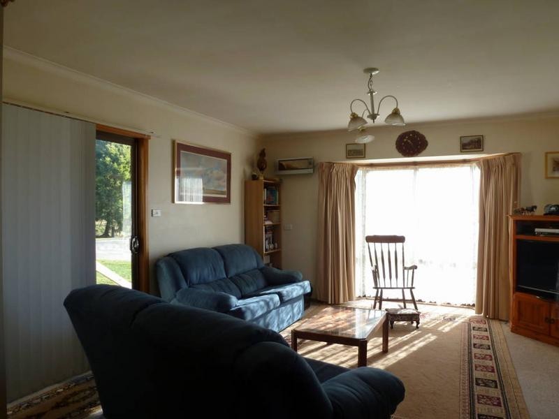 33317 Tasman Highway, Legerwood TAS 7263