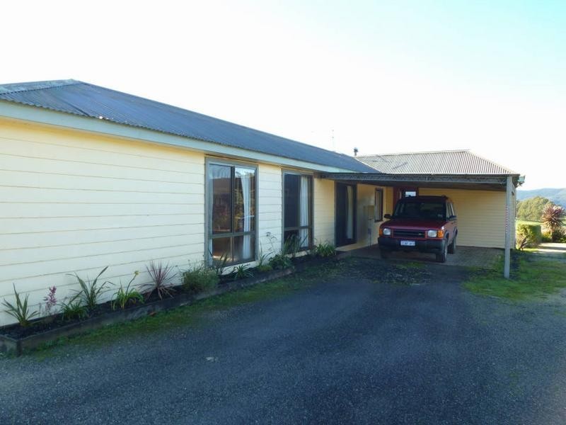 33317 Tasman Highway, Legerwood TAS 7263
