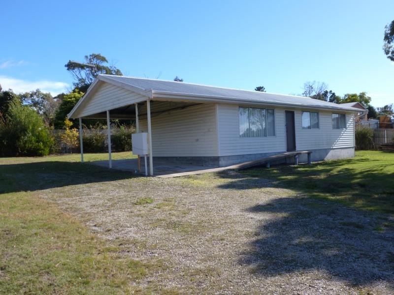 16 Charles Street, Bridport TAS 7262
