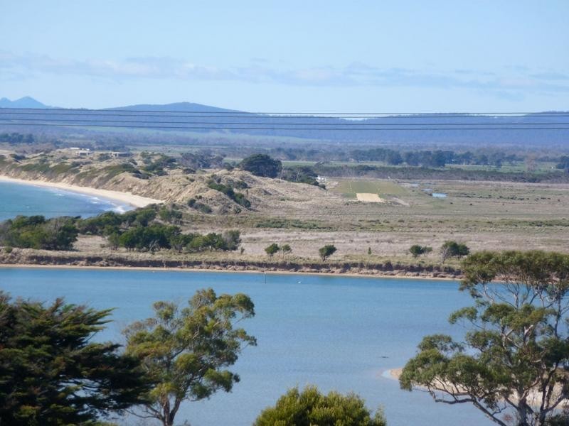 30 Emma Street, Bridport TAS 7262